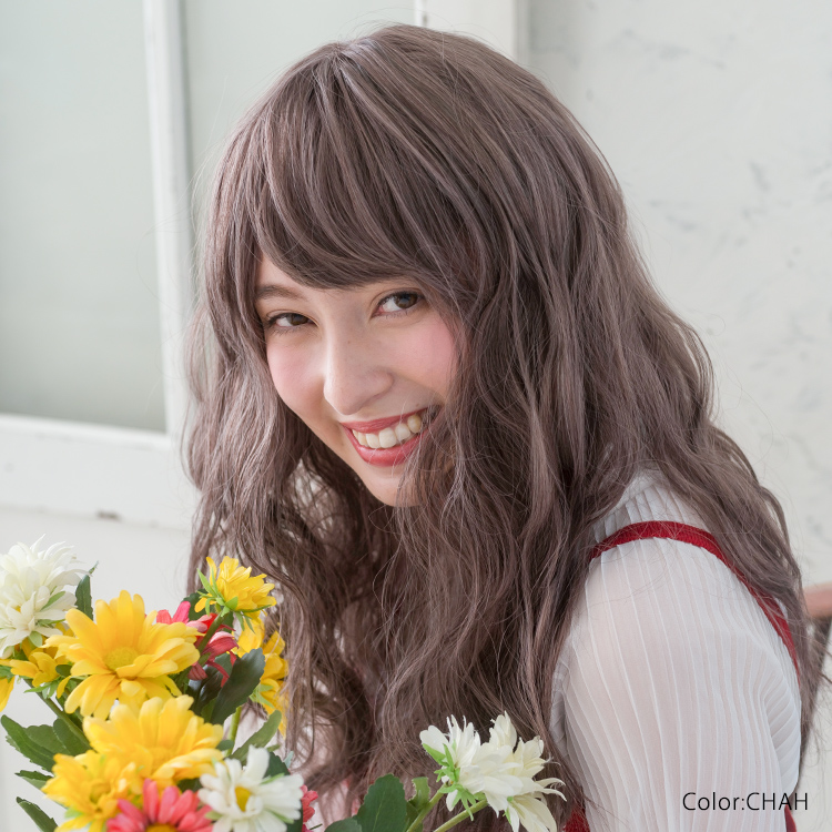ファッションウィッグだからこそ簡単に叶うオシャレヘアー!