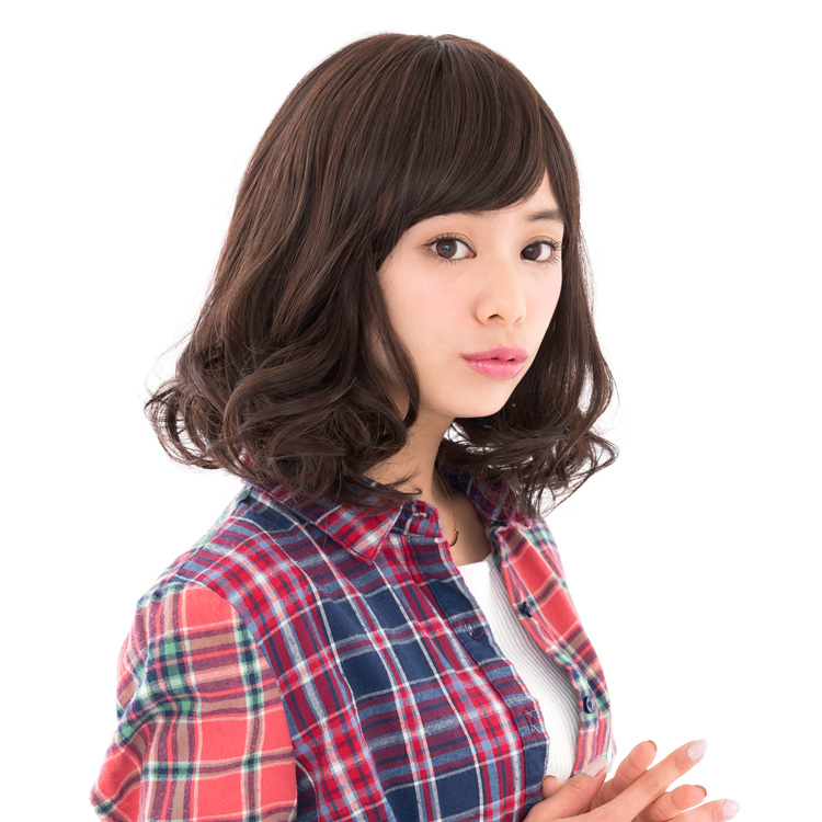 アクアドールのファッションフルウィッグ、「ピュアウェーブセミショートウィッグ」のカラーCBです。