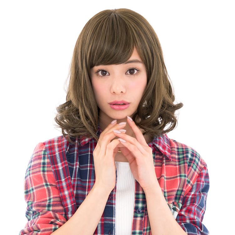 アクアドールのファッションフルウィッグ、「ピュアウェーブセミショートウィッグ」のカラーGRAHです。