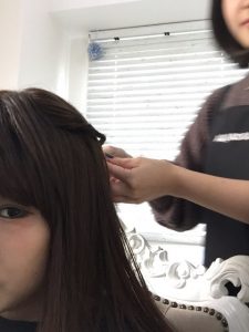 ウィッグアレンジ！ねじりハーフアップを試そう