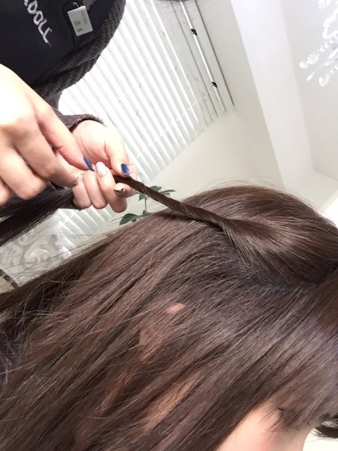 ウィッグアレンジ！ねじりハーフアップを試そう