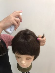 ウィッグのつむじは真ん中?分け目は変えられる!?