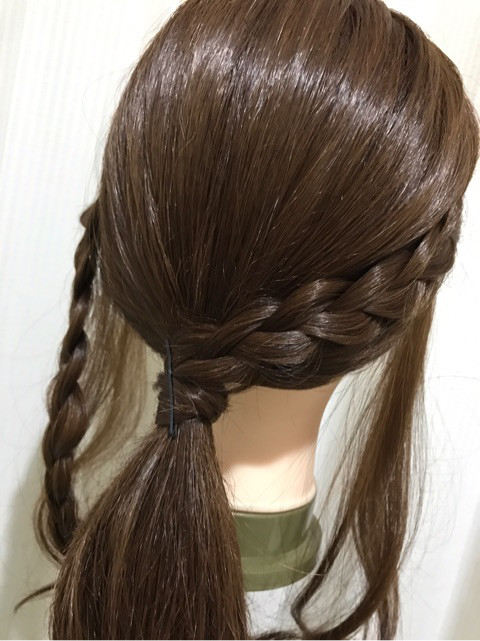 医療用ウィッグでもできるポニーテールアレンジ♪
