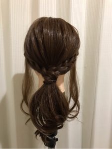 医療用ウィッグでもできるポニーテールアレンジ♪