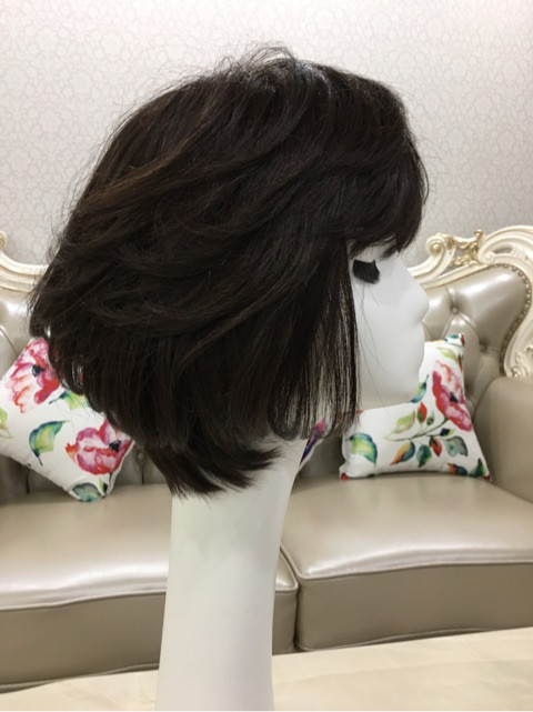 人工毛MIXウィッグ、大人ショートで登場
