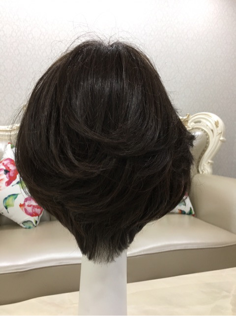 人工毛MIXウィッグ、大人ショートで登場