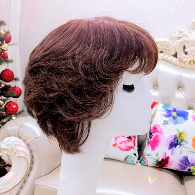 [ウィッグ]美容室帰りのような上品ミセススタイル