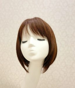 前下がりボブ