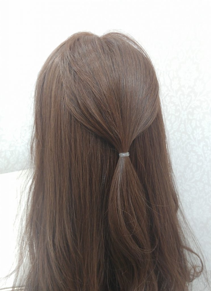 自分で出来る！簡単なのに手の込んだように見えるヘアアレンジ☆| 梅田