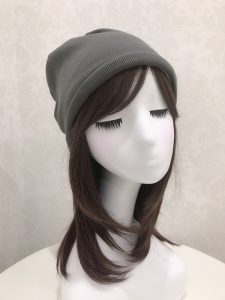 寒い冬に大活躍 裏地付きケア帽子ございます 新宿サロン公式ブログ 自然なウィッグ エクステの専門店アクアドール公式ブログ