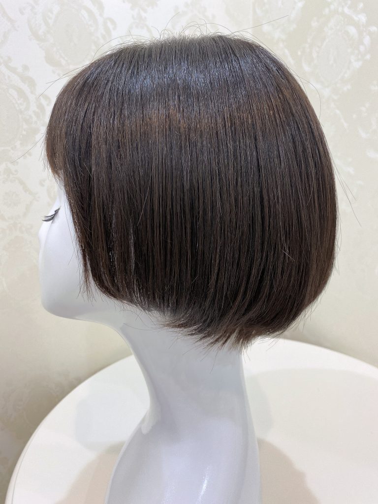 メーカー不明，60年ほど前のベアー 自毛のような自然な黒髪で正統派ショートボブ《サロンオリジナル